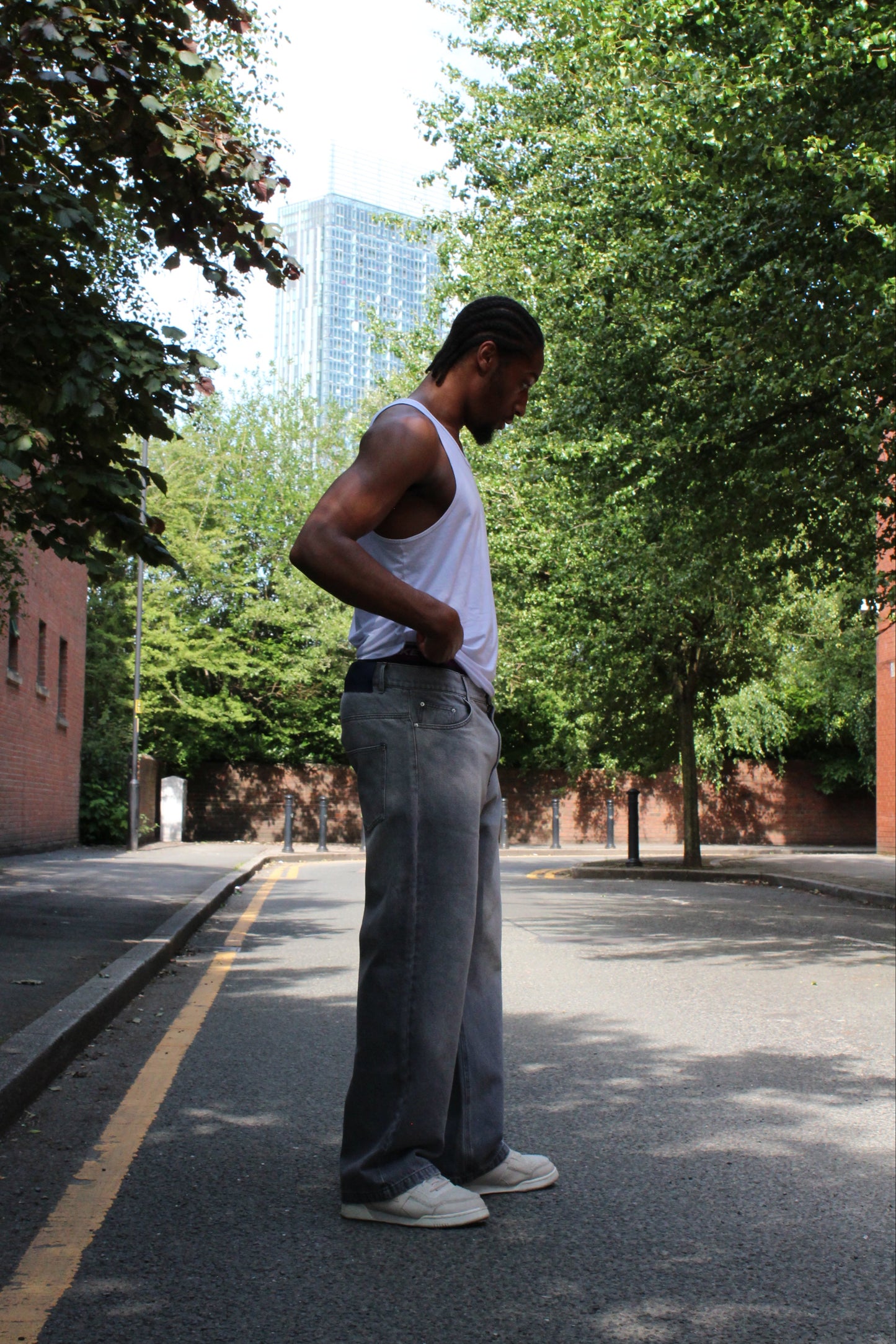 GHOST TONE DENIM JEANS